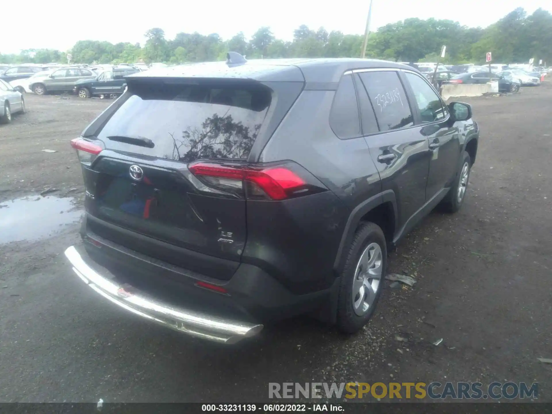 4 Photograph of a damaged car 2T3F1RFV0NC284197 TOYOTA RAV4 2022