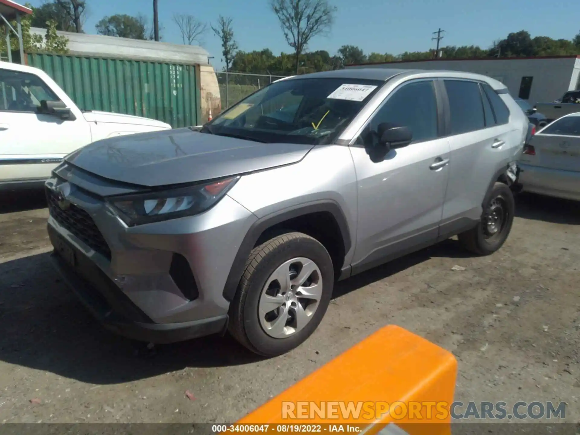 2 Photograph of a damaged car 2T3F1RFV1NC263990 TOYOTA RAV4 2022