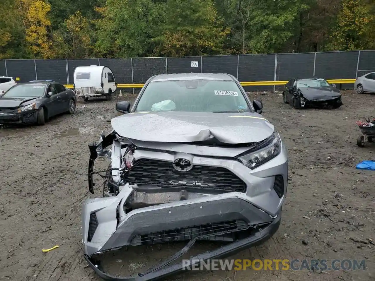 9 Photograph of a damaged car 2T3F1RFV2NC290745 TOYOTA RAV4 2022