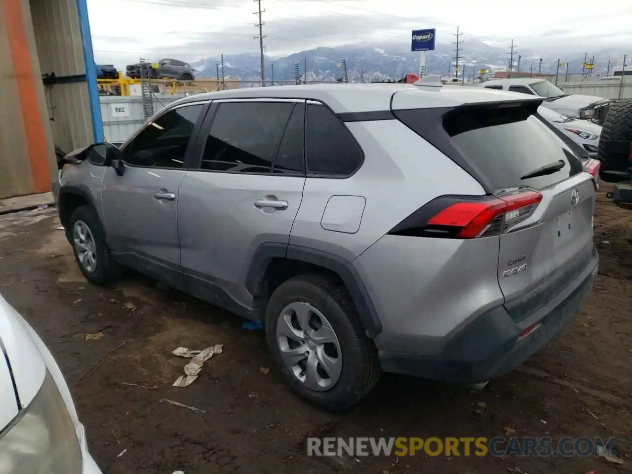 2 Photograph of a damaged car 2T3F1RFV2NC301873 TOYOTA RAV4 2022