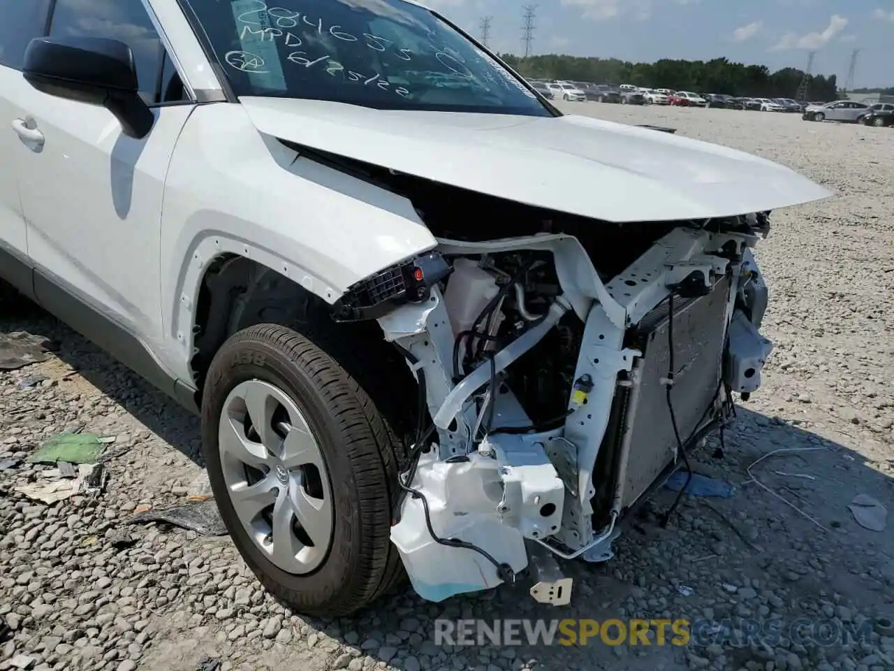 9 Photograph of a damaged car 2T3F1RFV4NC284655 TOYOTA RAV4 2022