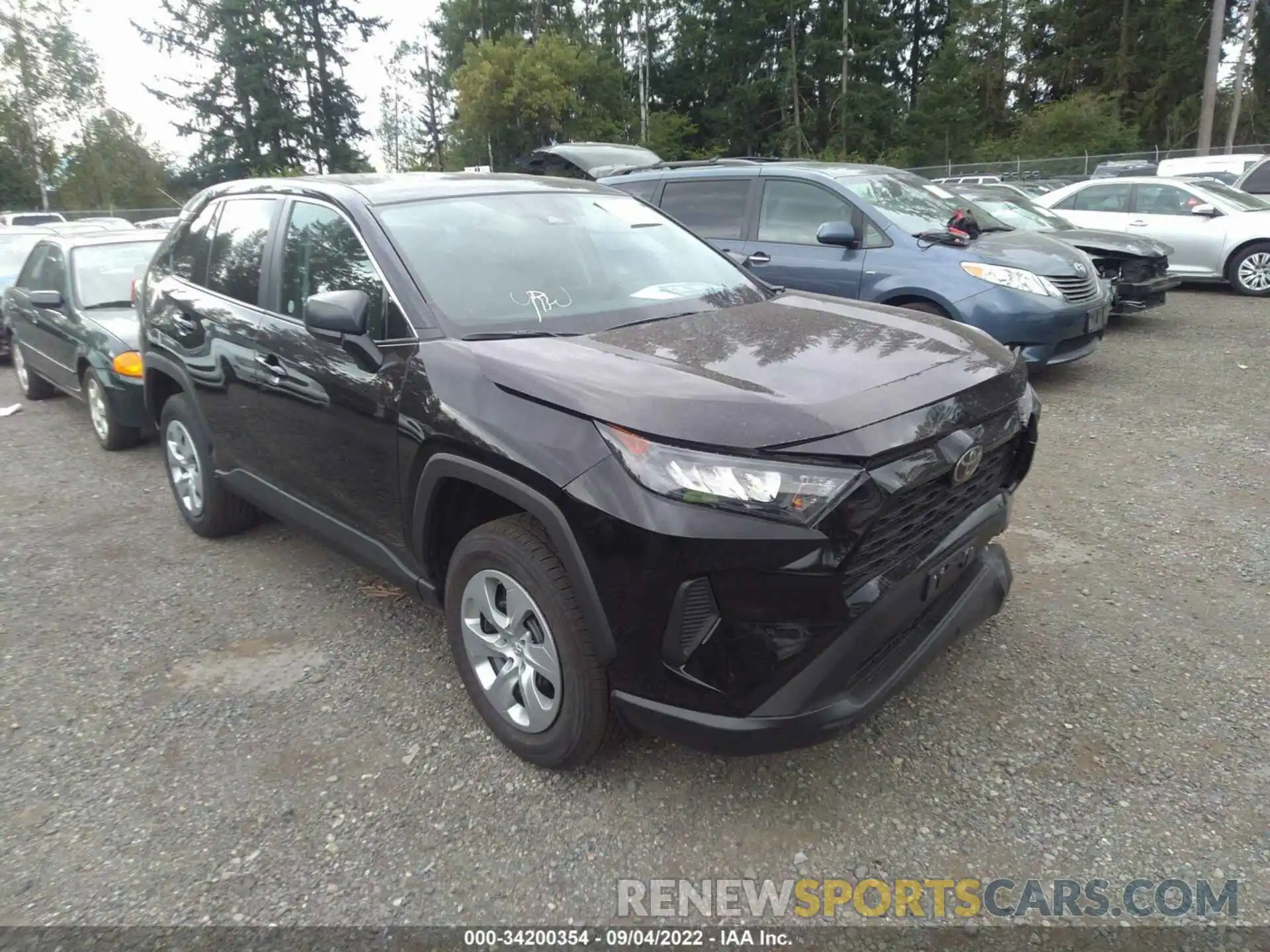 1 Photograph of a damaged car 2T3F1RFV4NW276070 TOYOTA RAV4 2022