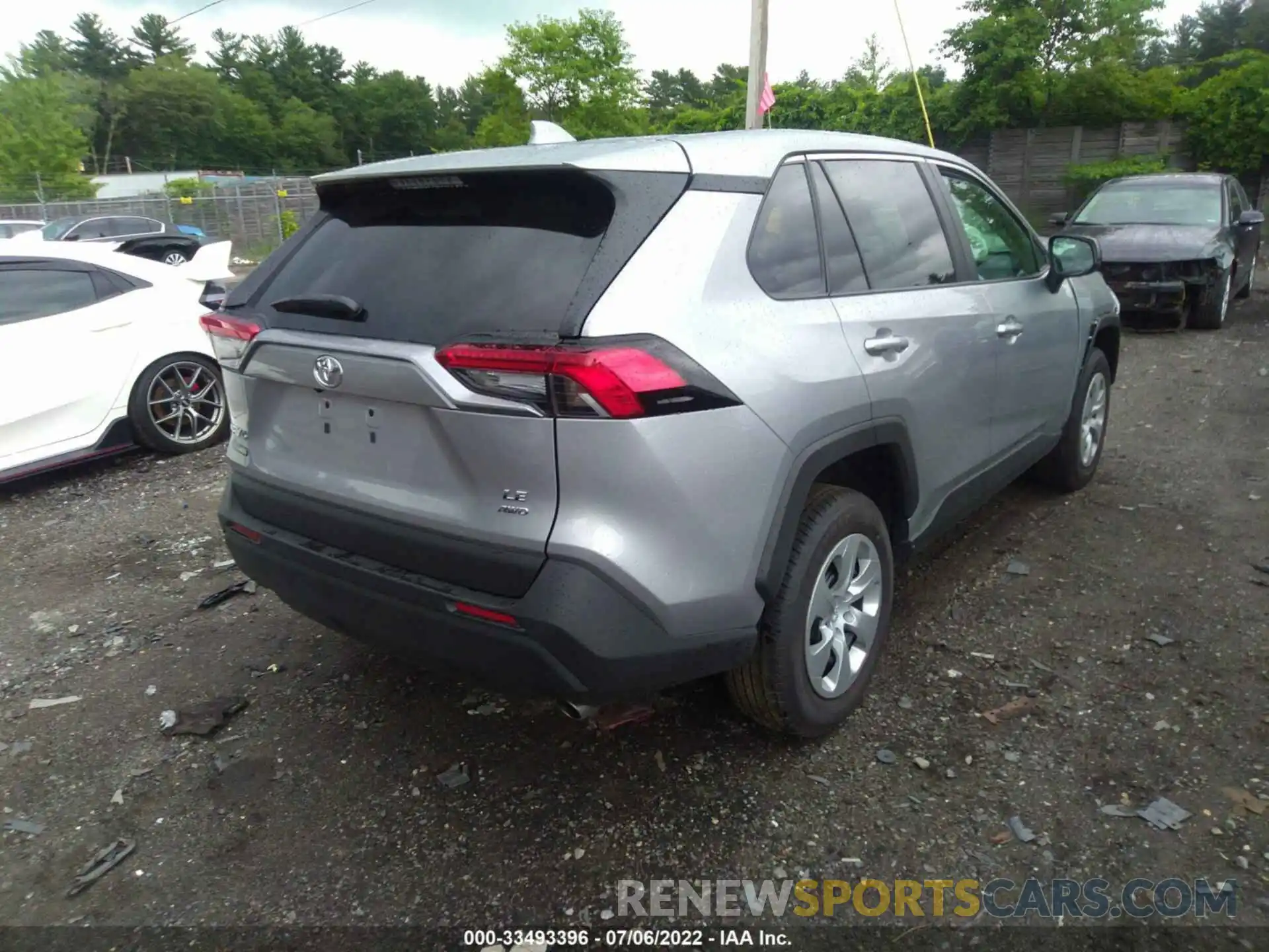 4 Photograph of a damaged car 2T3F1RFV5NC278055 TOYOTA RAV4 2022