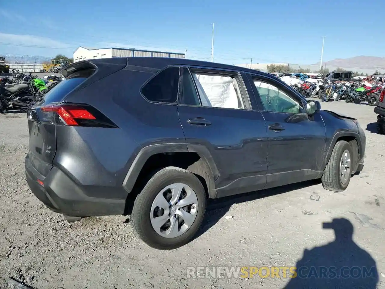 3 Photograph of a damaged car 2T3F1RFV6NC309863 TOYOTA RAV4 2022