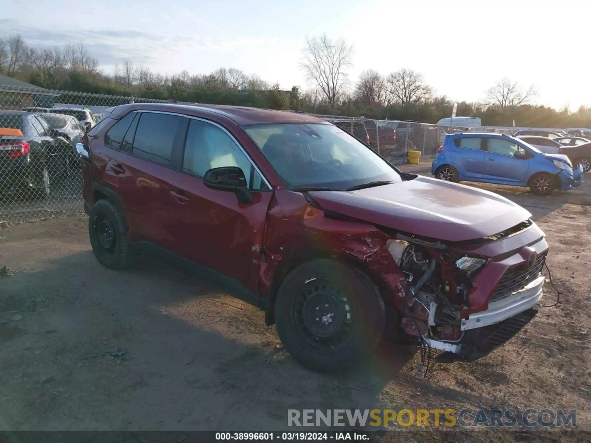 1 Photograph of a damaged car 2T3F1RFV7NW260428 TOYOTA RAV4 2022