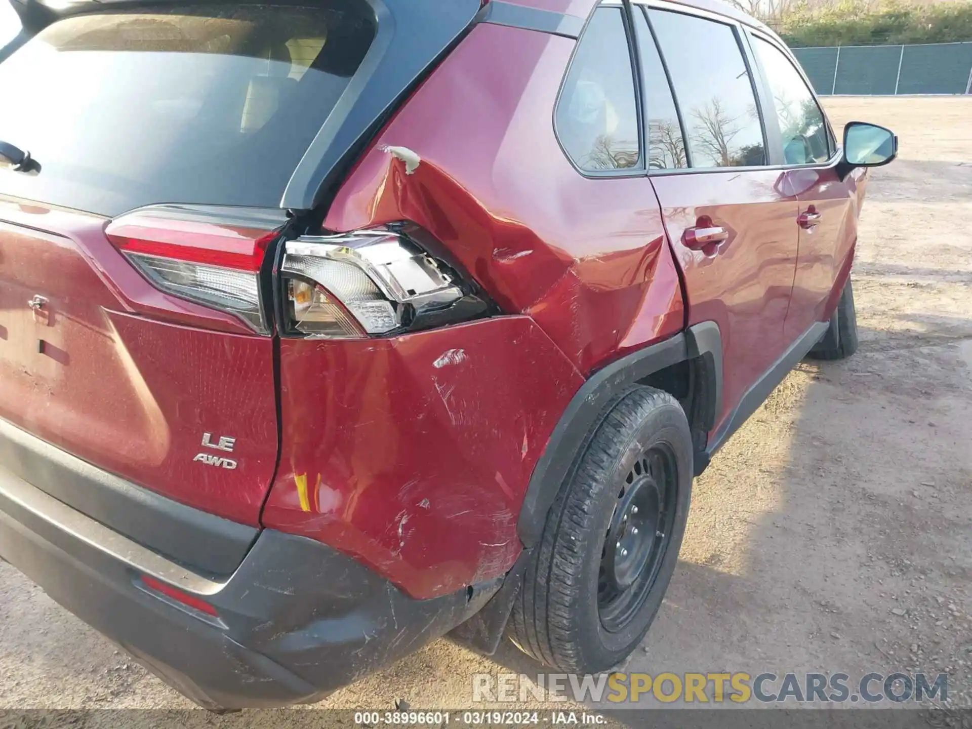 20 Photograph of a damaged car 2T3F1RFV7NW260428 TOYOTA RAV4 2022