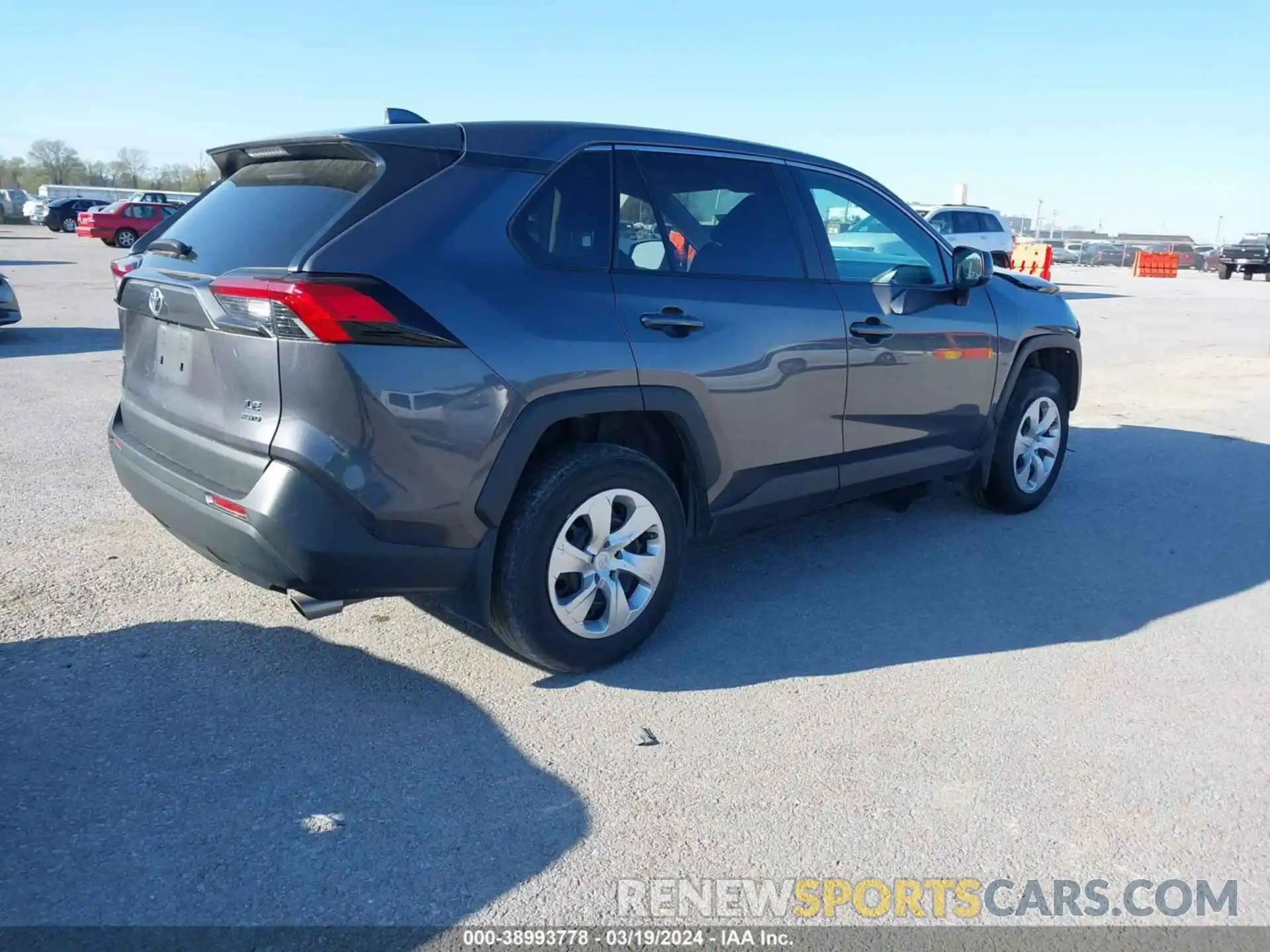 4 Photograph of a damaged car 2T3F1RFV7NW288889 TOYOTA RAV4 2022