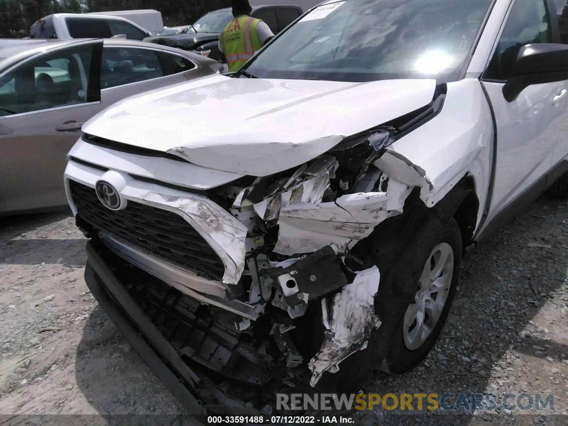 6 Photograph of a damaged car 2T3F1RFV9NW261483 TOYOTA RAV4 2022