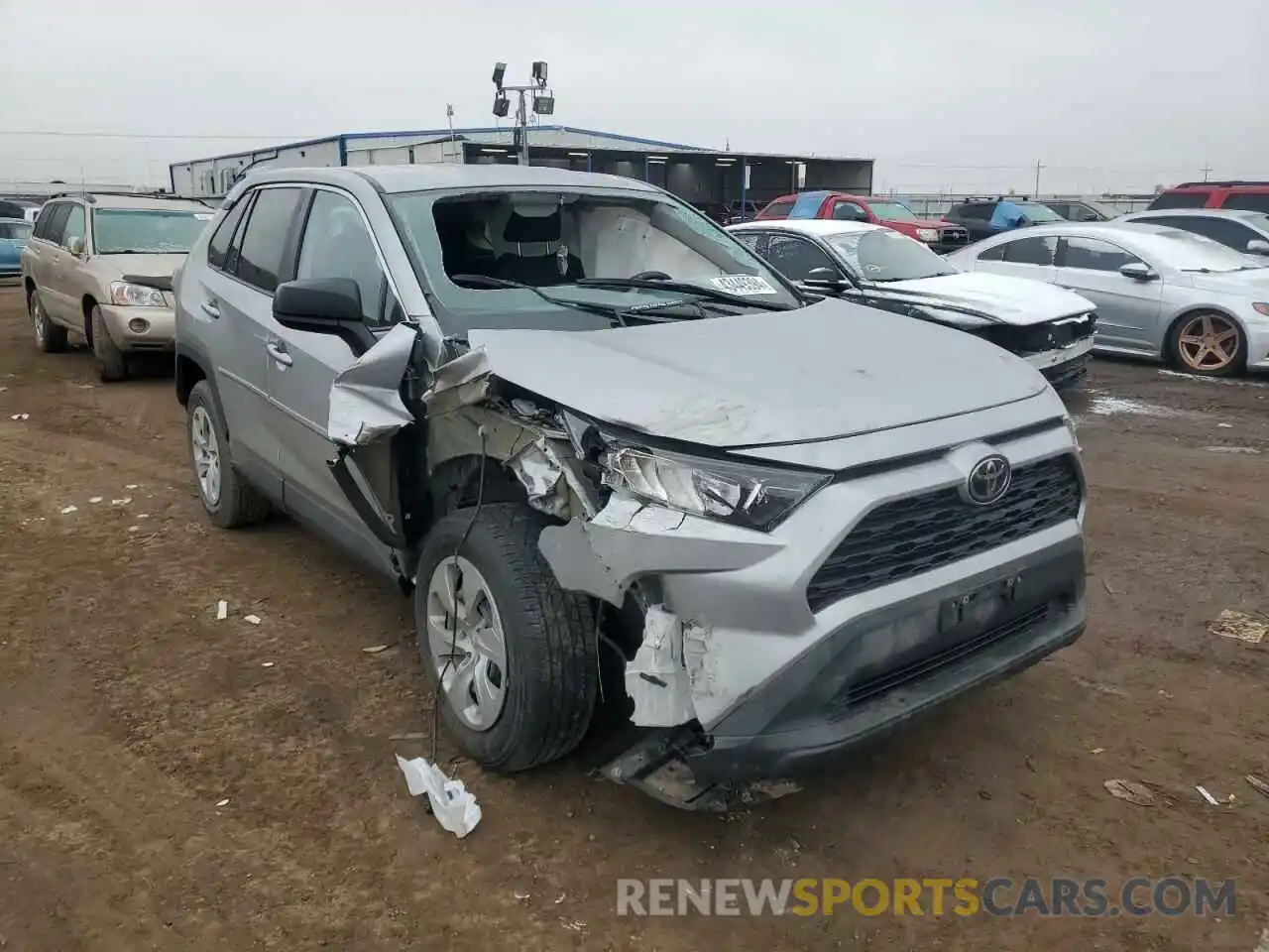 4 Photograph of a damaged car 2T3F1RFV9NW324551 TOYOTA RAV4 2022