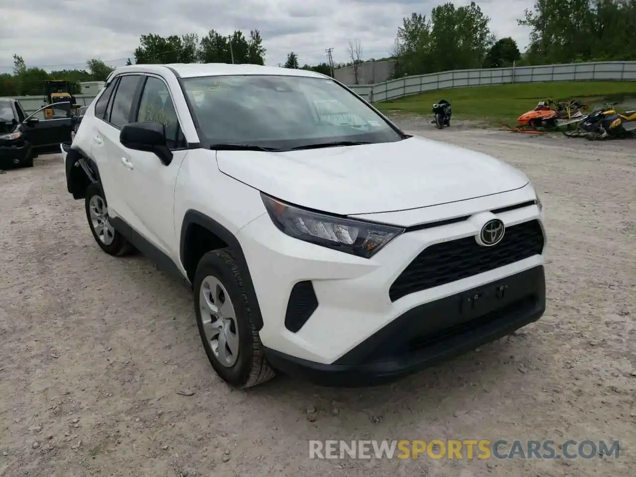 1 Photograph of a damaged car 2T3F1RFVXNC263955 TOYOTA RAV4 2022