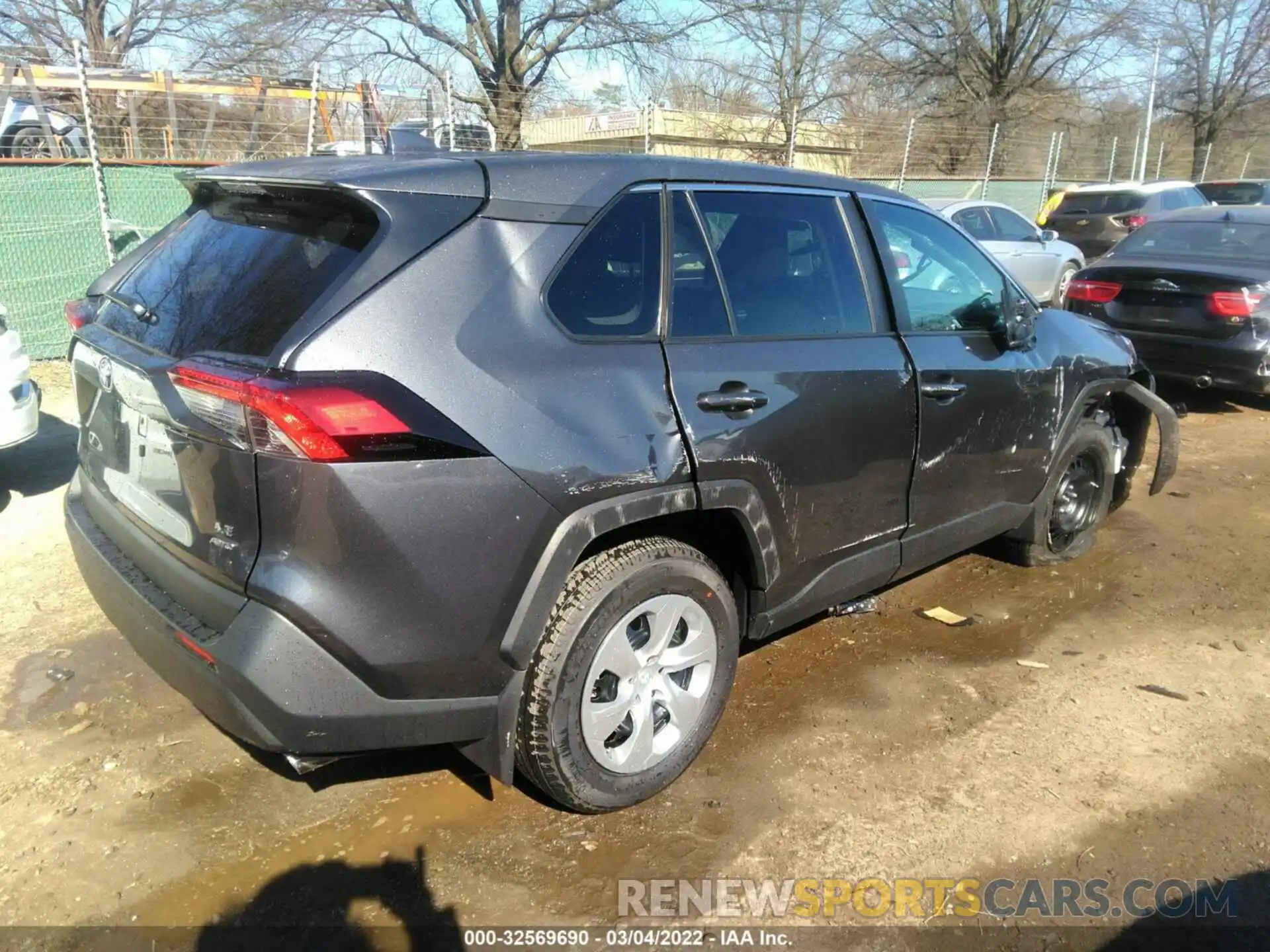 4 Фотография поврежденного автомобиля 2T3F1RFVXNC268234 TOYOTA RAV4 2022