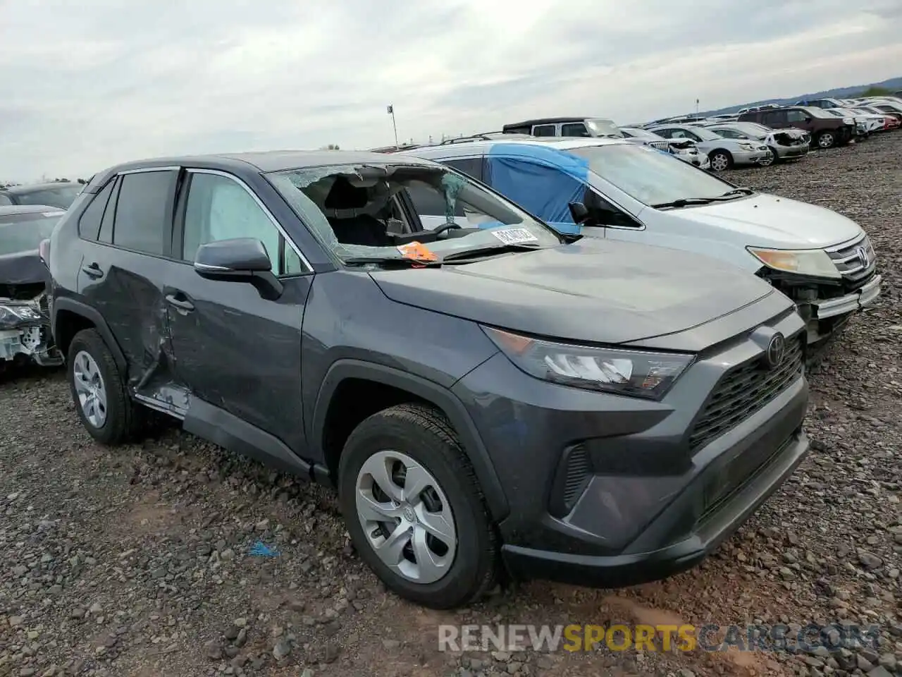 1 Photograph of a damaged car 2T3G1RFV3NW275870 TOYOTA RAV4 2022