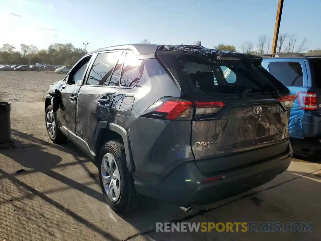 3 Photograph of a damaged car 2T3G1RFV3NW275870 TOYOTA RAV4 2022