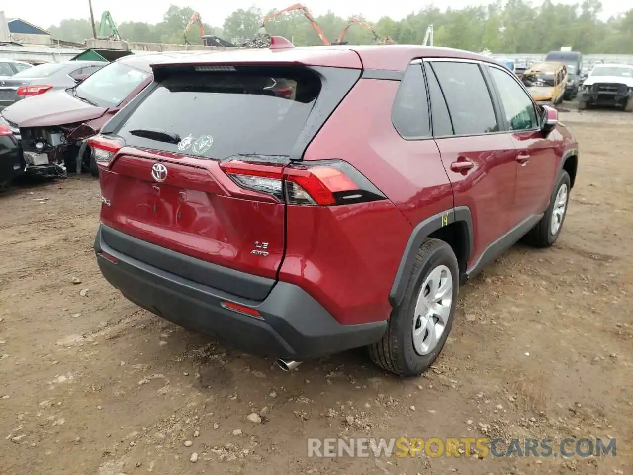 4 Photograph of a damaged car 2T3G1RFV5NW264336 TOYOTA RAV4 2022