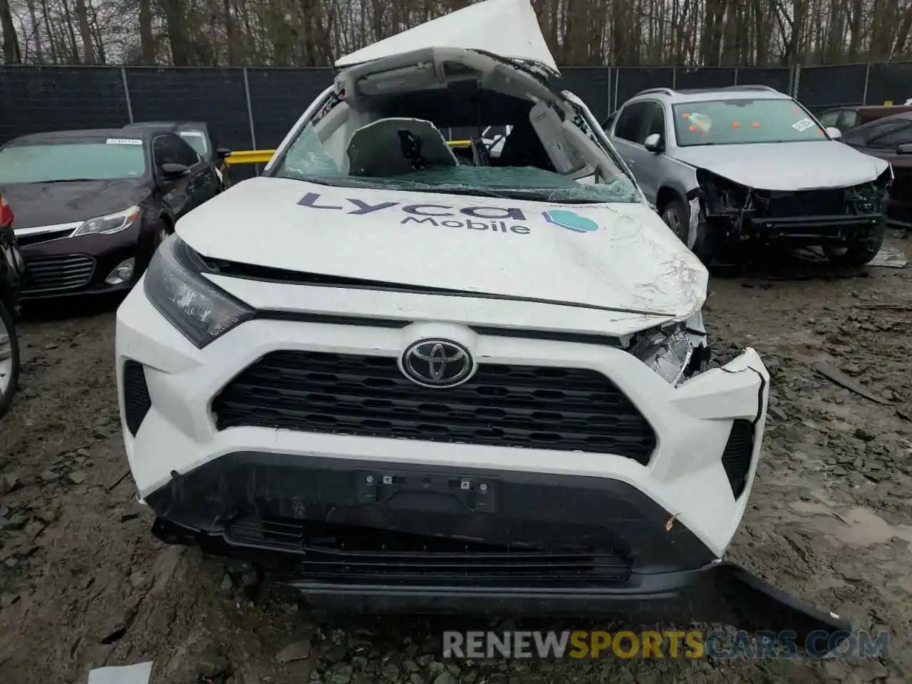 11 Photograph of a damaged car 2T3G1RFV5NW297496 TOYOTA RAV4 2022