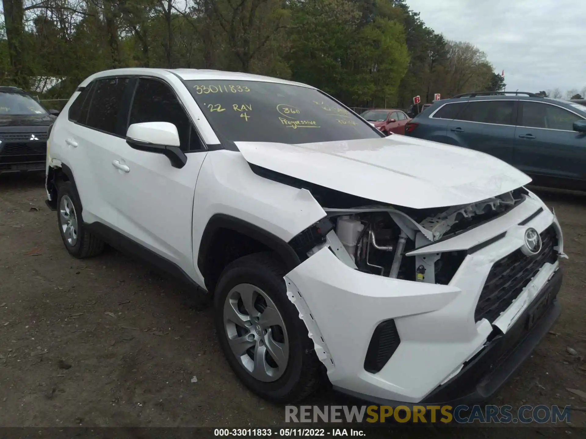 6 Photograph of a damaged car 2T3G1RFV7NC272391 TOYOTA RAV4 2022