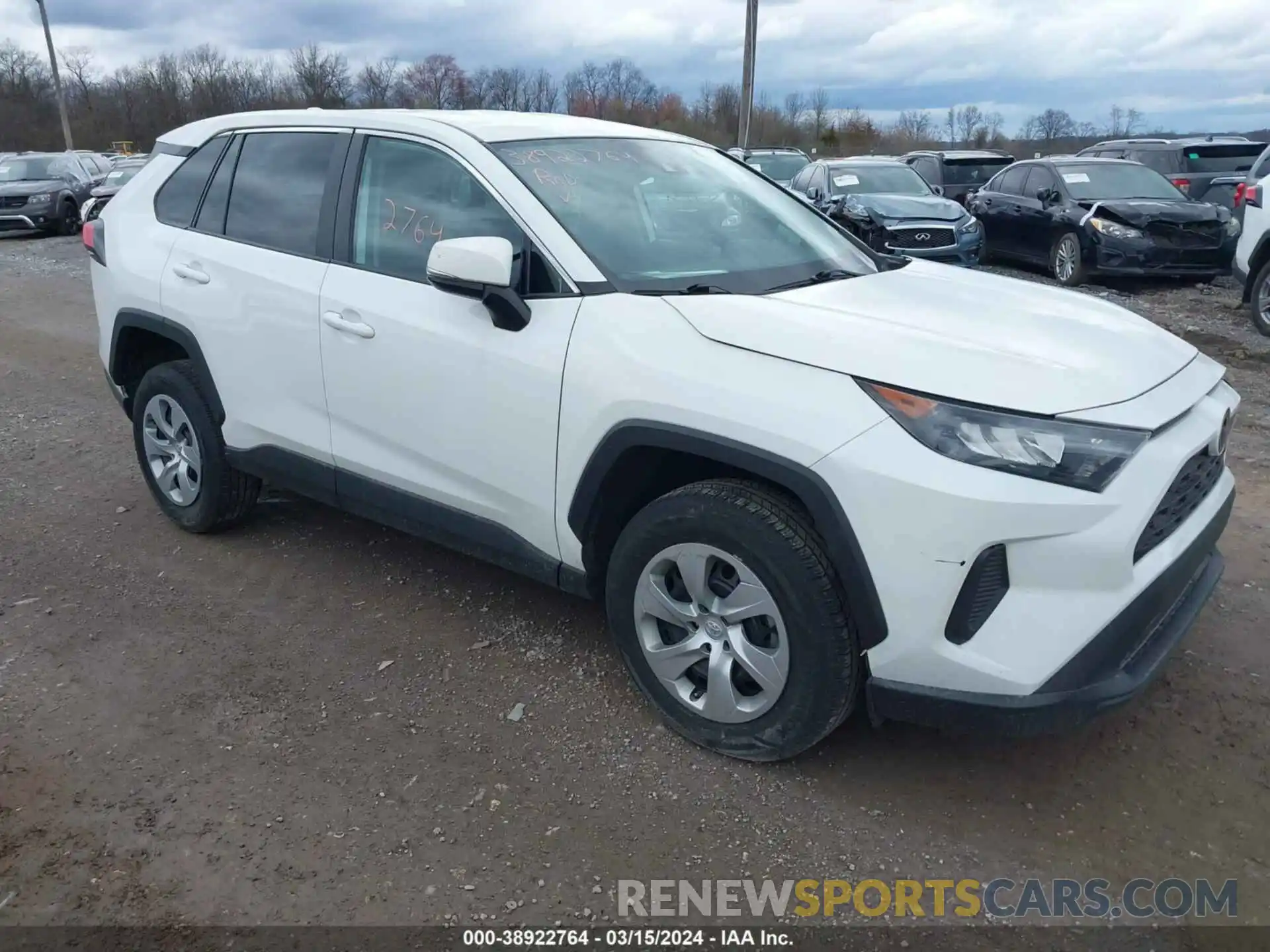 1 Photograph of a damaged car 2T3G1RFV7NW262975 TOYOTA RAV4 2022