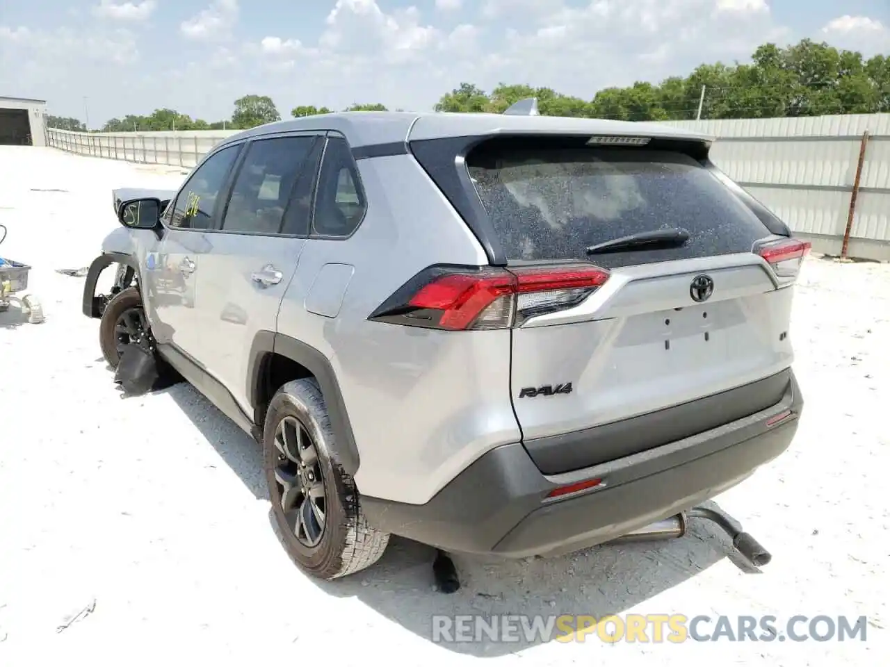 3 Photograph of a damaged car 2T3H1RFV0NC187185 TOYOTA RAV4 2022