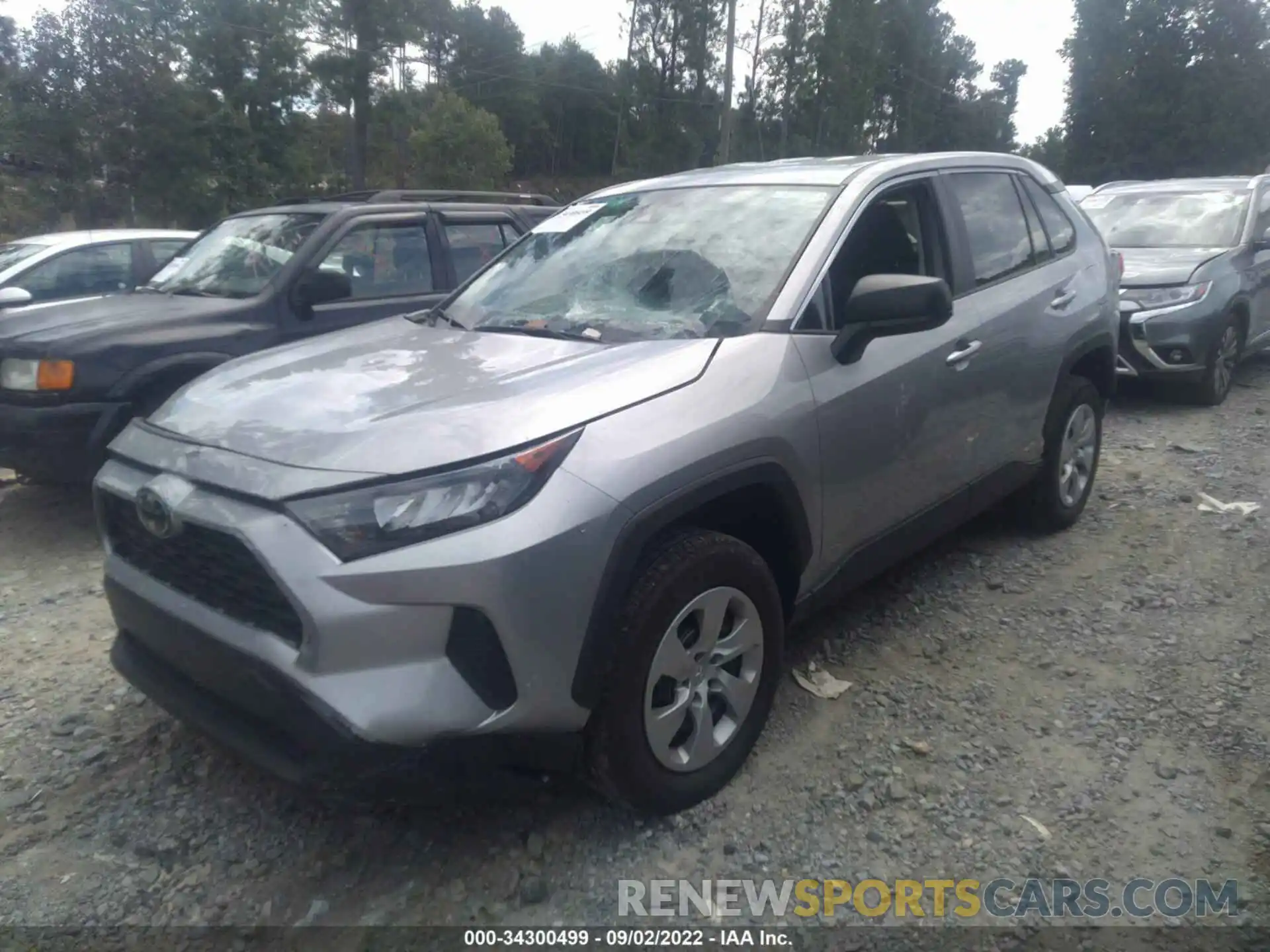 2 Photograph of a damaged car 2T3H1RFV0NW189372 TOYOTA RAV4 2022