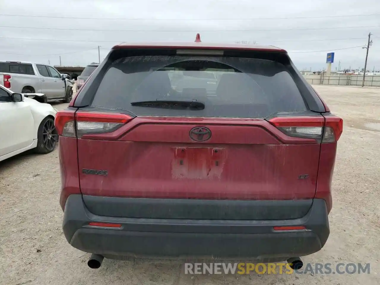 6 Photograph of a damaged car 2T3H1RFV0NW228316 TOYOTA RAV4 2022