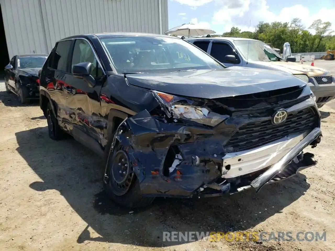 1 Photograph of a damaged car 2T3H1RFV1NW190241 TOYOTA RAV4 2022