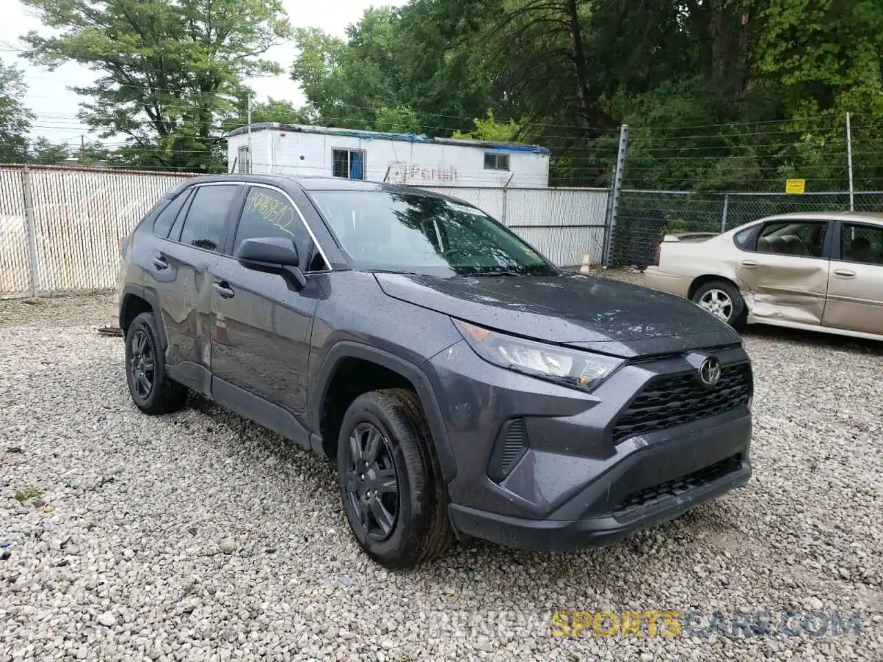 1 Photograph of a damaged car 2T3H1RFV3NW194677 TOYOTA RAV4 2022