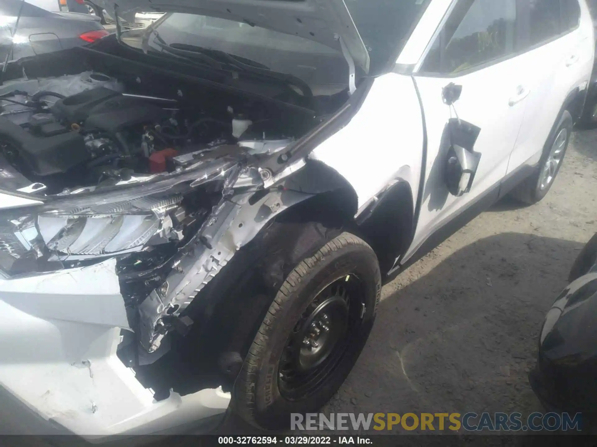 6 Photograph of a damaged car 2T3H1RFV5NW189481 TOYOTA RAV4 2022