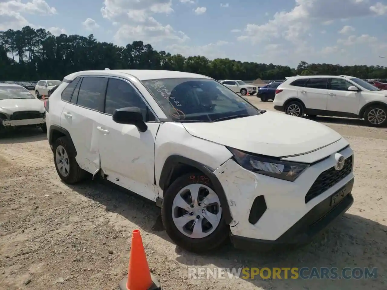 1 Photograph of a damaged car 2T3H1RFV6NC175963 TOYOTA RAV4 2022