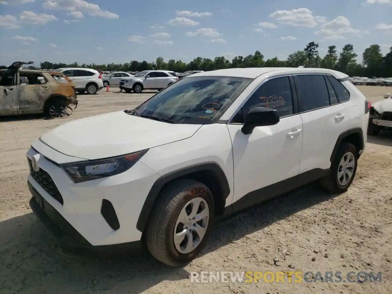 2 Photograph of a damaged car 2T3H1RFV6NC175963 TOYOTA RAV4 2022