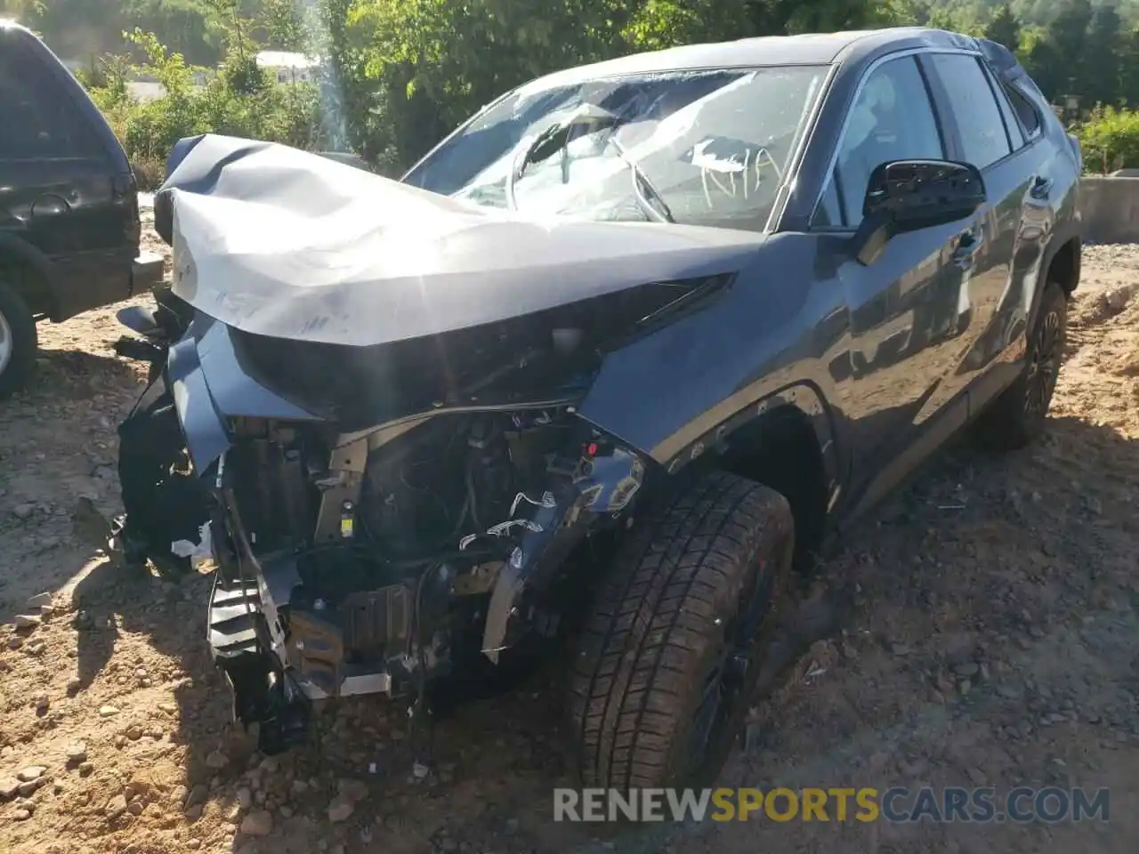 2 Photograph of a damaged car 2T3H1RFV7NC184218 TOYOTA RAV4 2022