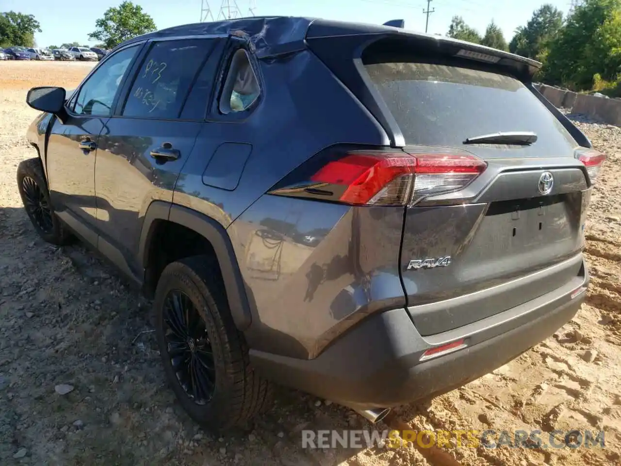 3 Photograph of a damaged car 2T3H1RFV7NC184218 TOYOTA RAV4 2022