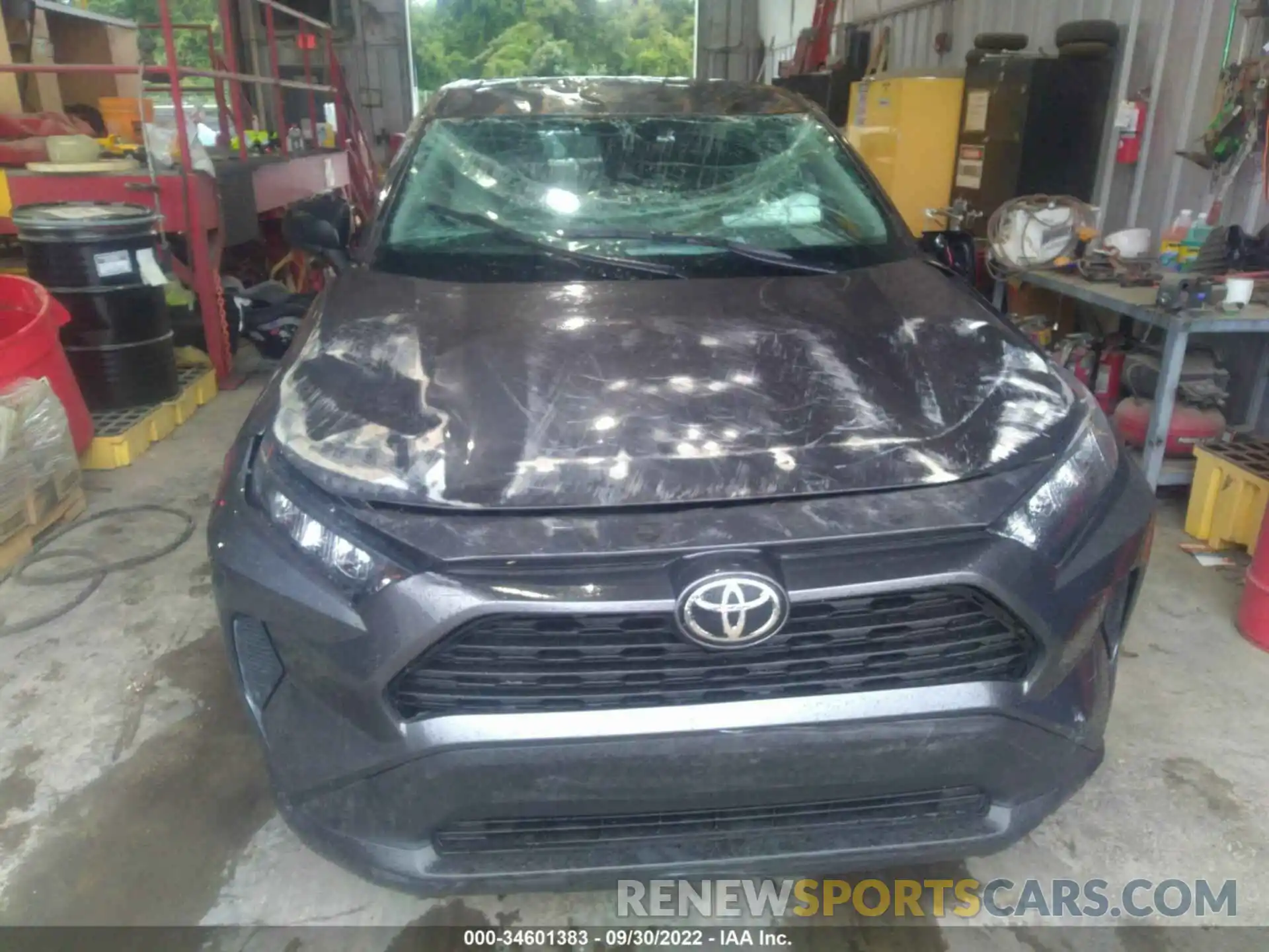 6 Photograph of a damaged car 2T3H1RFV7NC184560 TOYOTA RAV4 2022