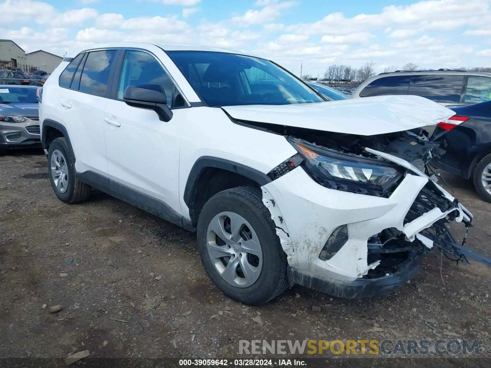 1 Photograph of a damaged car 2T3H1RFV7NC184879 TOYOTA RAV4 2022