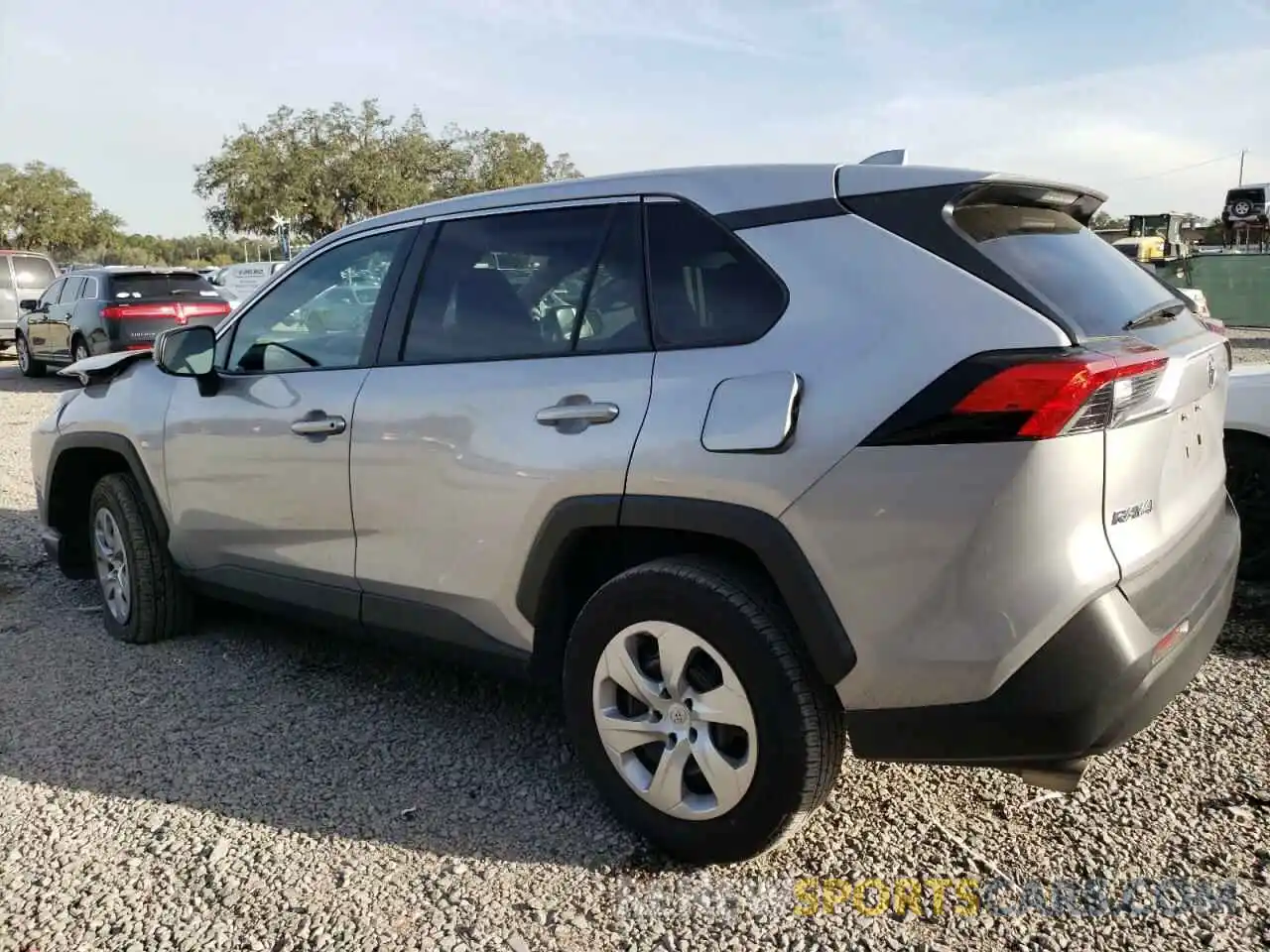 2 Photograph of a damaged car 2T3H1RFV7NW224179 TOYOTA RAV4 2022