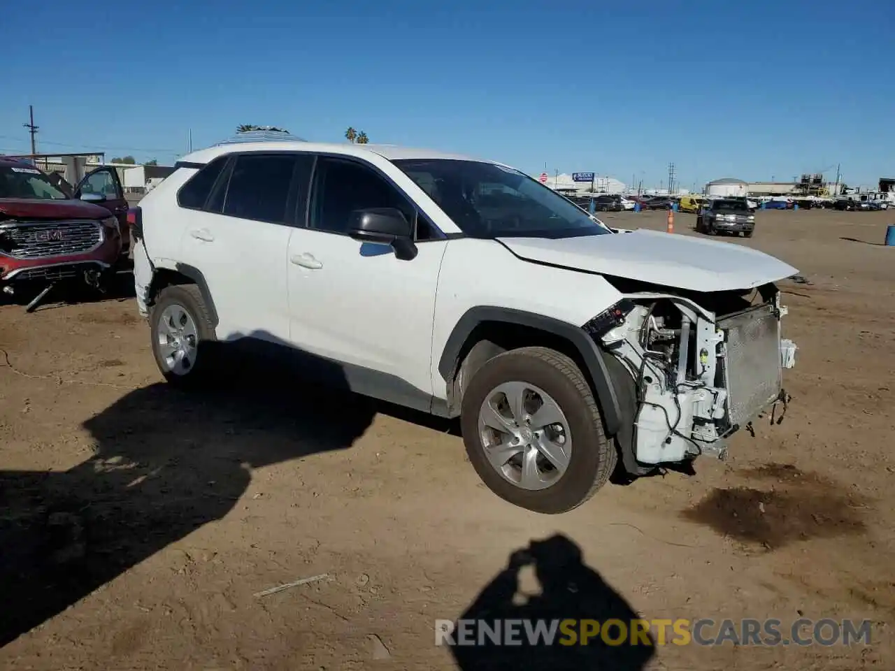 4 Photograph of a damaged car 2T3H1RFV8NC179710 TOYOTA RAV4 2022