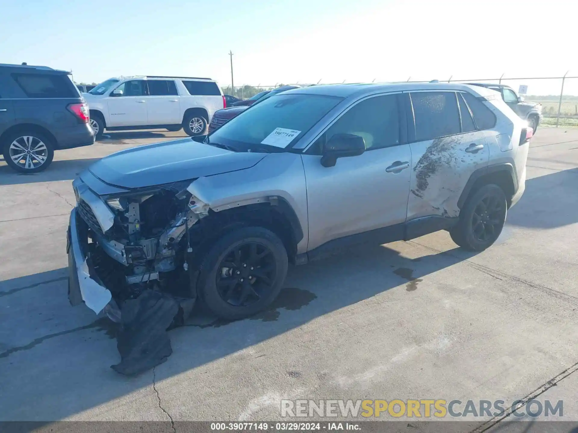 2 Photograph of a damaged car 2T3H1RFV9NC190666 TOYOTA RAV4 2022