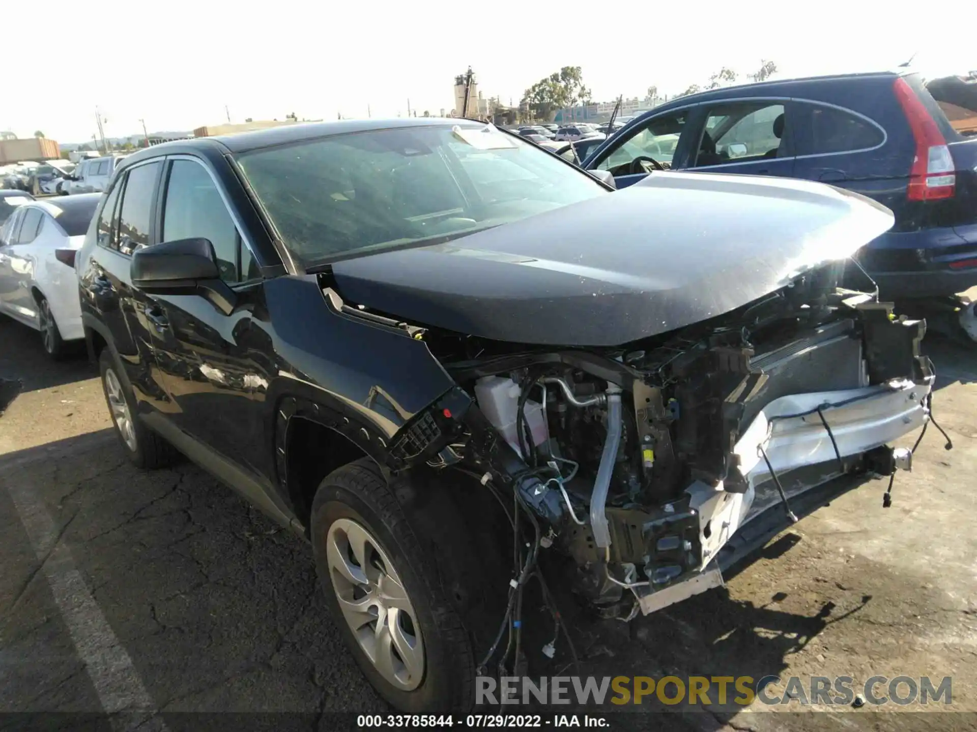 1 Photograph of a damaged car 2T3H1RFVXNW199083 TOYOTA RAV4 2022