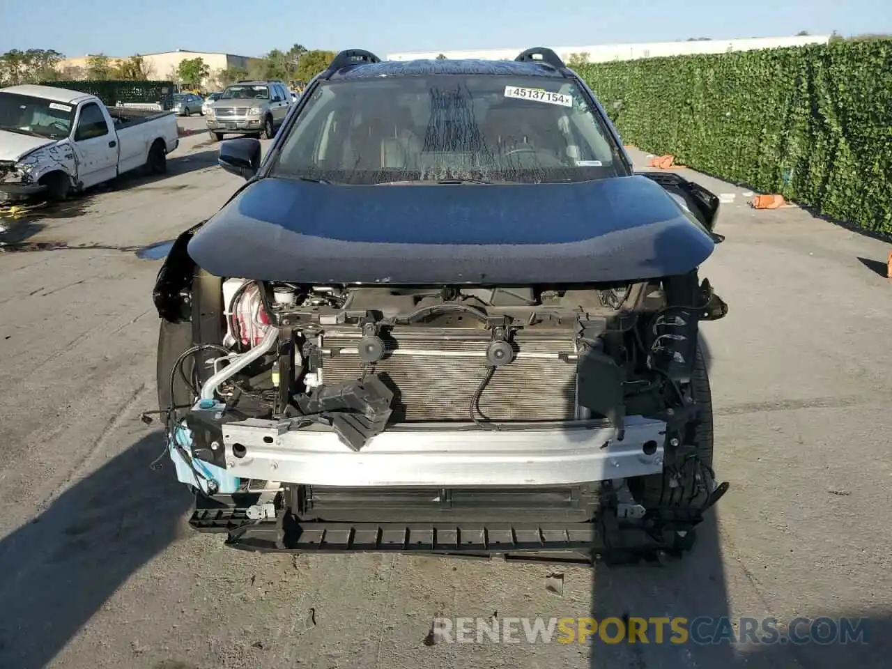 5 Photograph of a damaged car 2T3J1RFV6NW265808 TOYOTA RAV4 2022