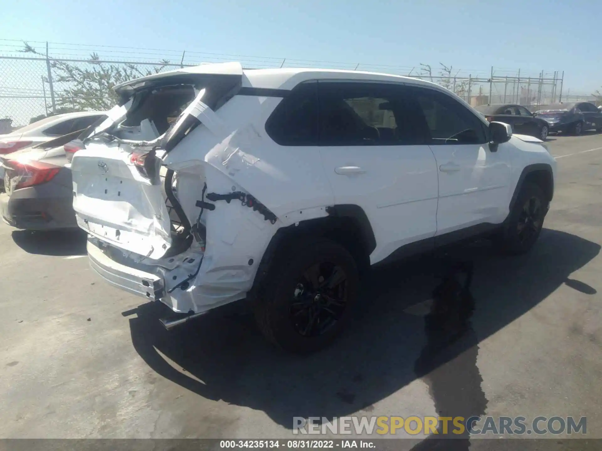 4 Photograph of a damaged car 2T3K1RFV4NC184778 TOYOTA RAV4 2022