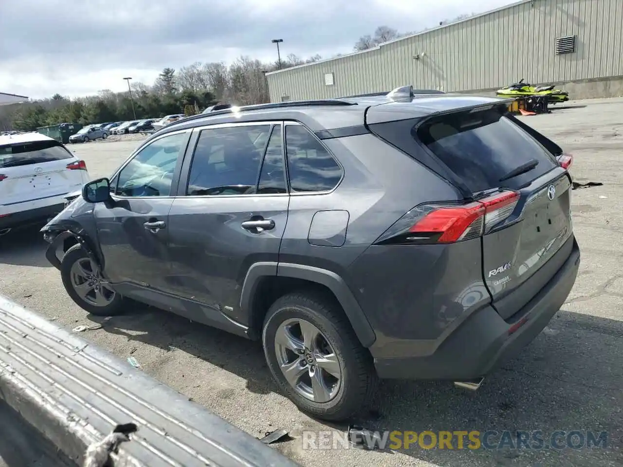 2 Photograph of a damaged car 2T3LWRFVXNW130146 TOYOTA RAV4 2022