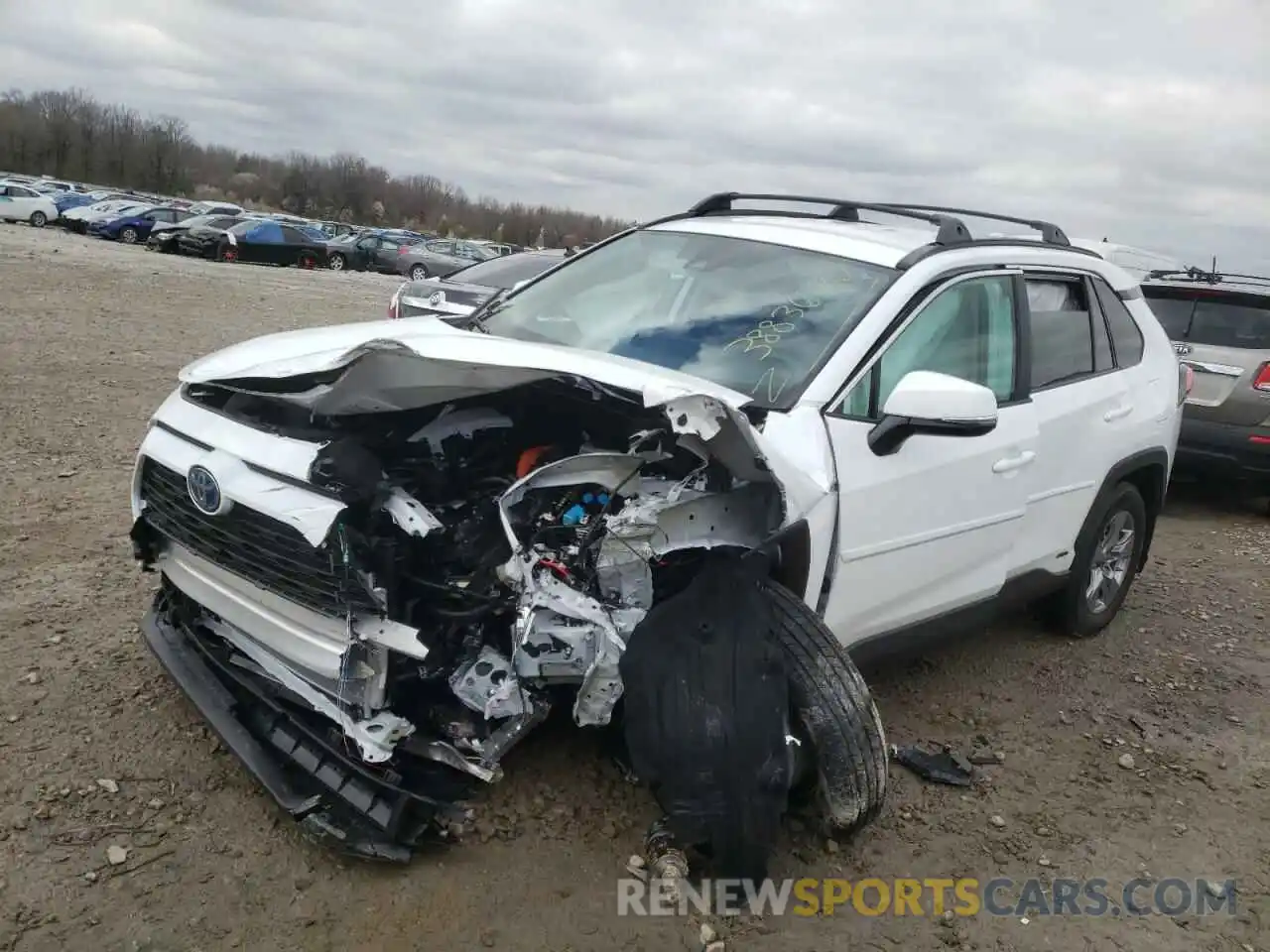 2 Photograph of a damaged car 2T3MWRFV5NW130270 TOYOTA RAV4 2022