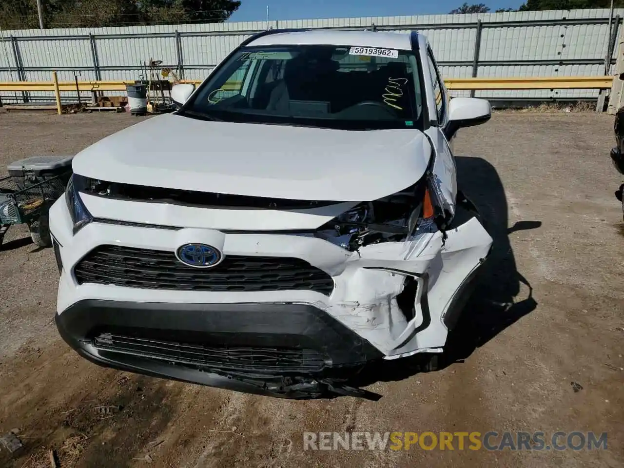 9 Photograph of a damaged car 2T3MWRFV8NW145023 TOYOTA RAV4 2022