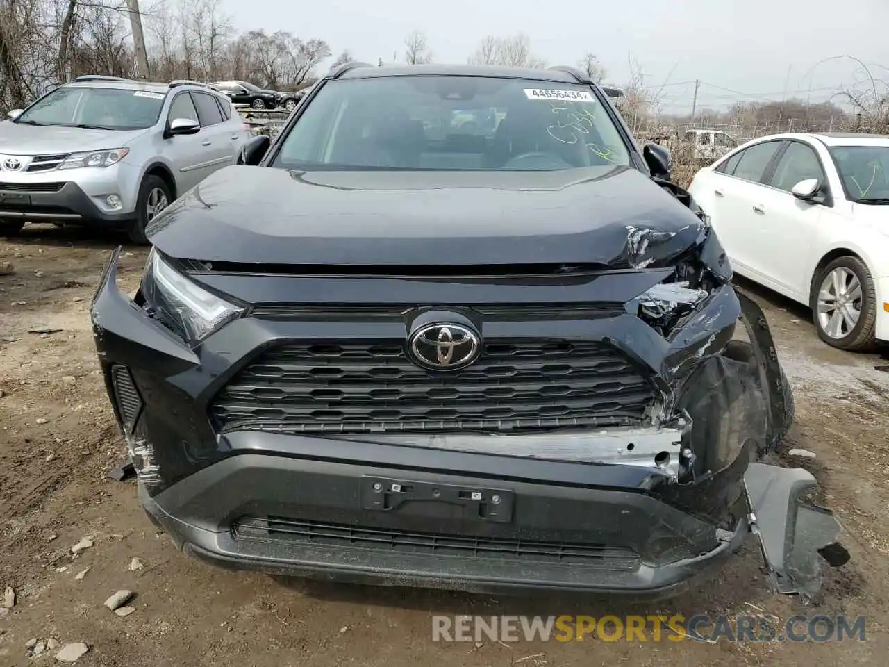 5 Photograph of a damaged car 2T3P1RFV1NC273374 TOYOTA RAV4 2022