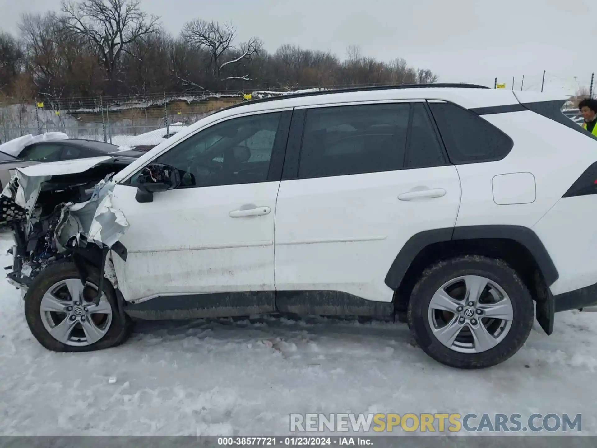 14 Photograph of a damaged car 2T3P1RFV1NC315302 TOYOTA RAV4 2022