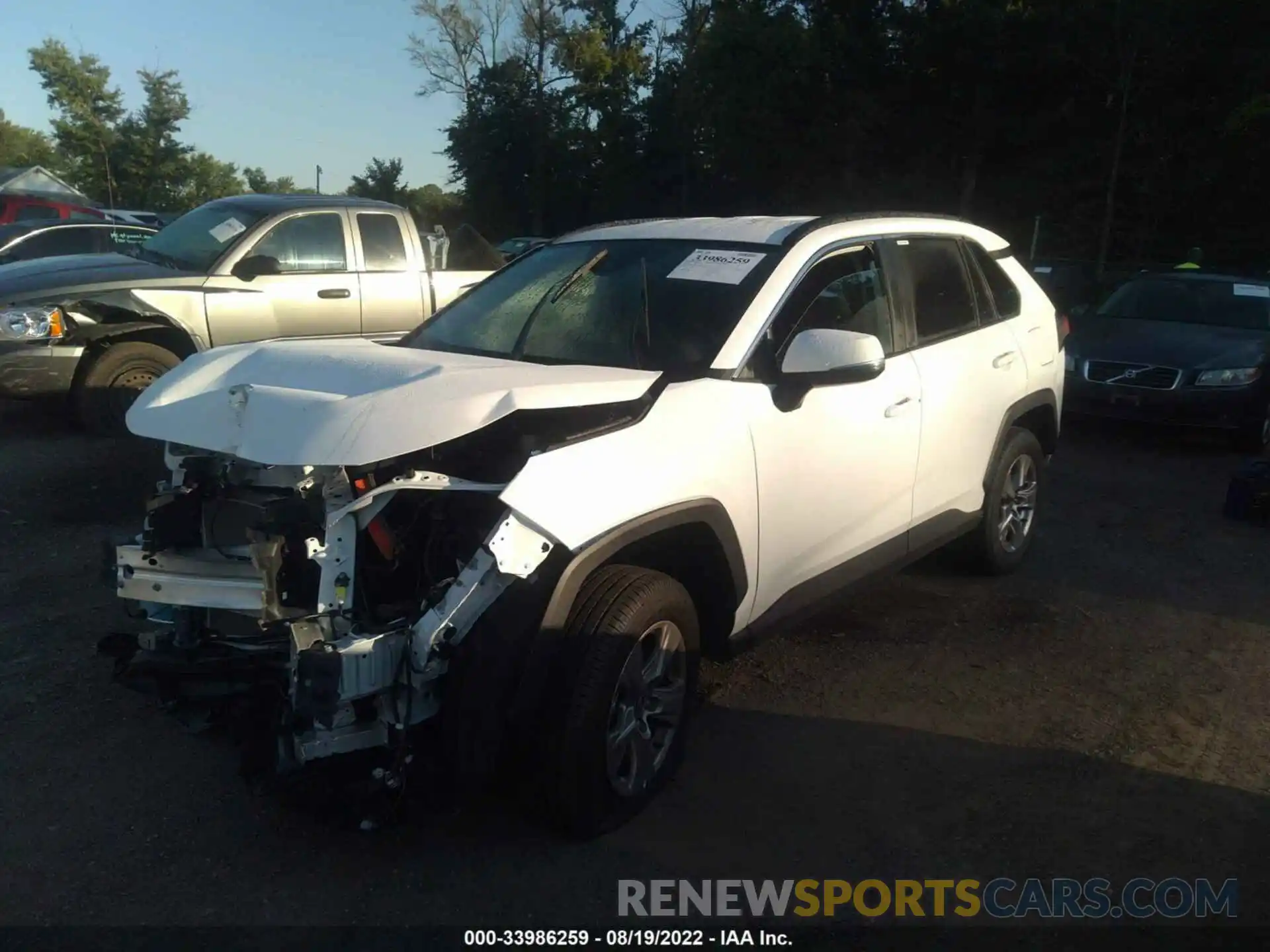 2 Photograph of a damaged car 2T3P1RFV2NC261654 TOYOTA RAV4 2022