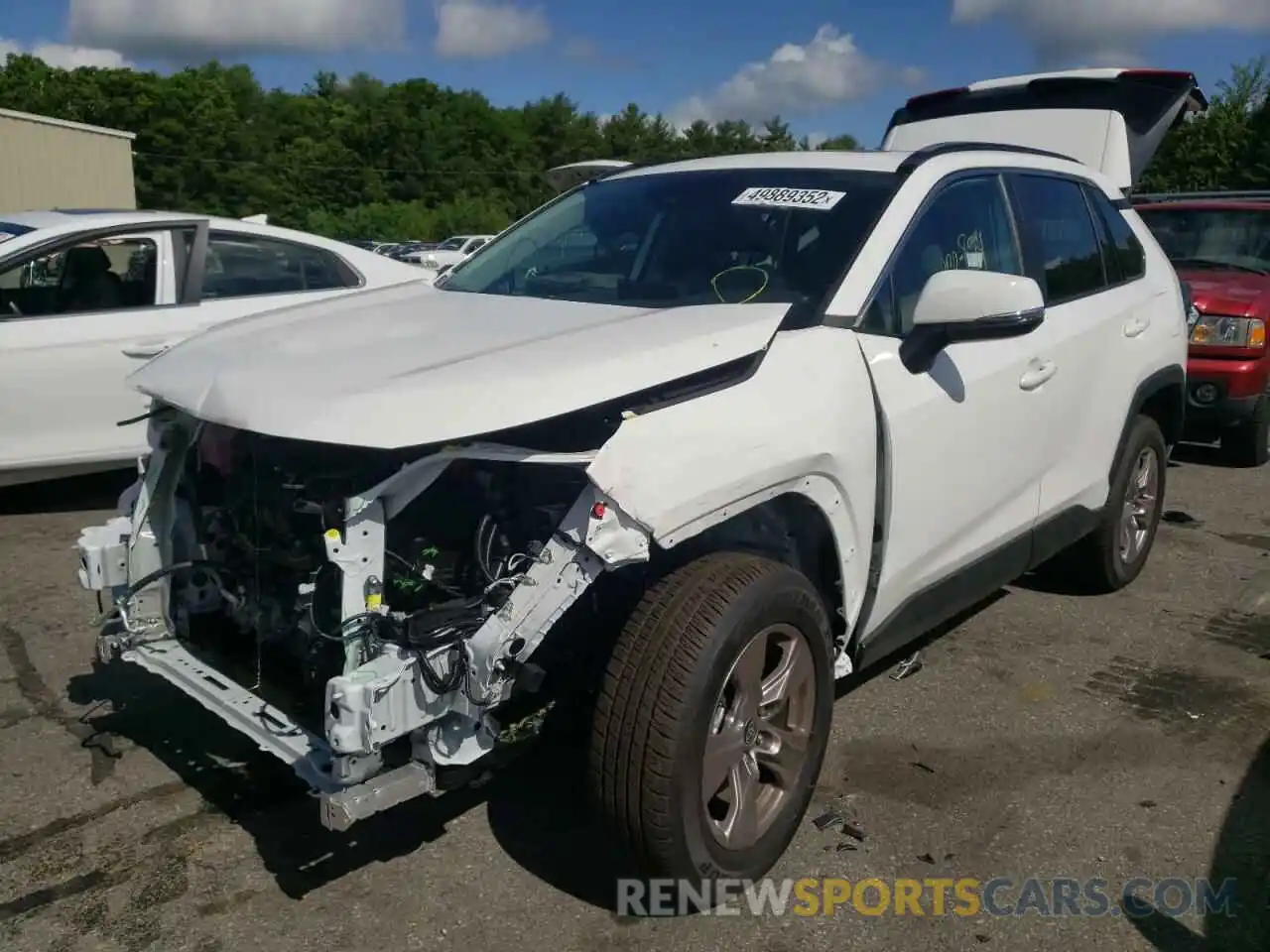 2 Photograph of a damaged car 2T3P1RFV2NC282794 TOYOTA RAV4 2022