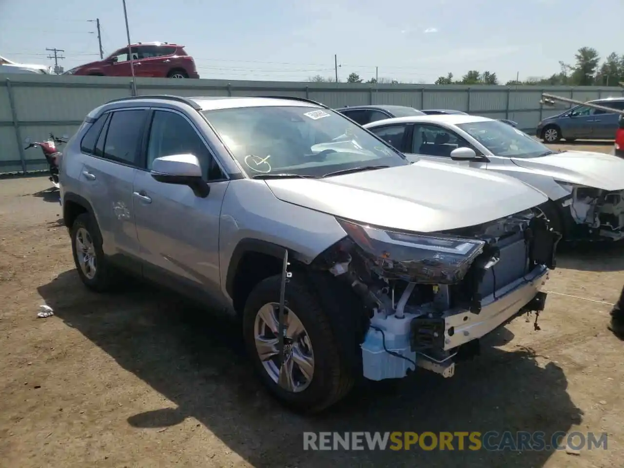 1 Photograph of a damaged car 2T3P1RFV2NC283752 TOYOTA RAV4 2022