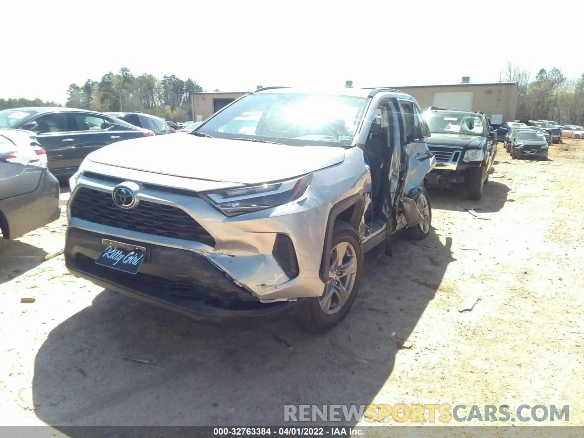 2 Photograph of a damaged car 2T3P1RFV3NC270024 TOYOTA RAV4 2022