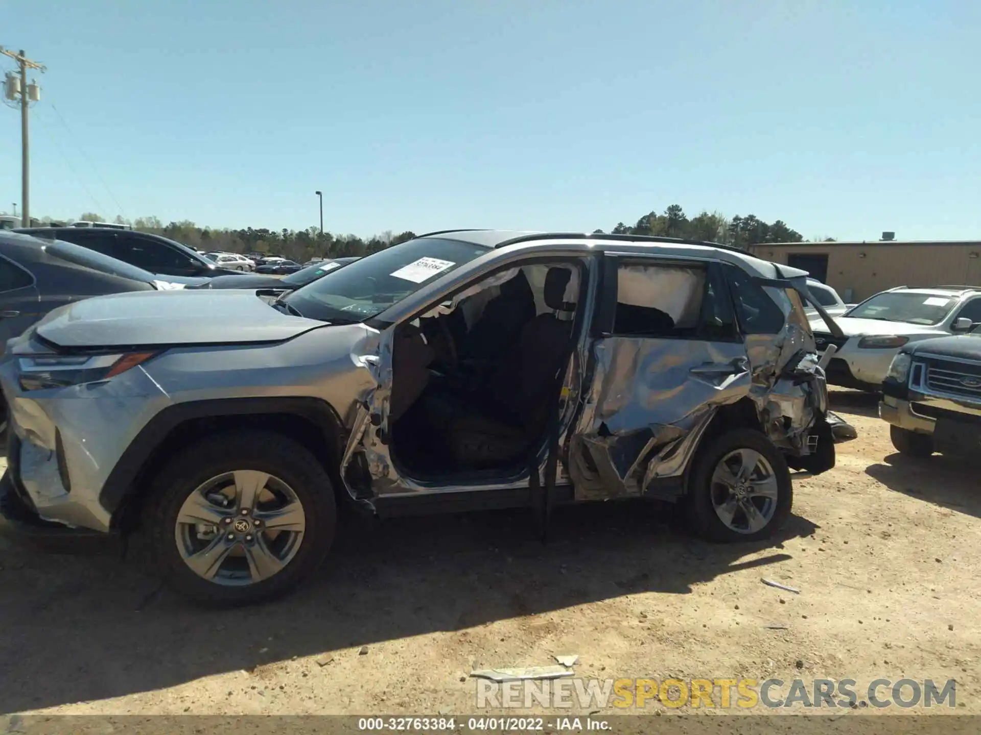 6 Photograph of a damaged car 2T3P1RFV3NC270024 TOYOTA RAV4 2022