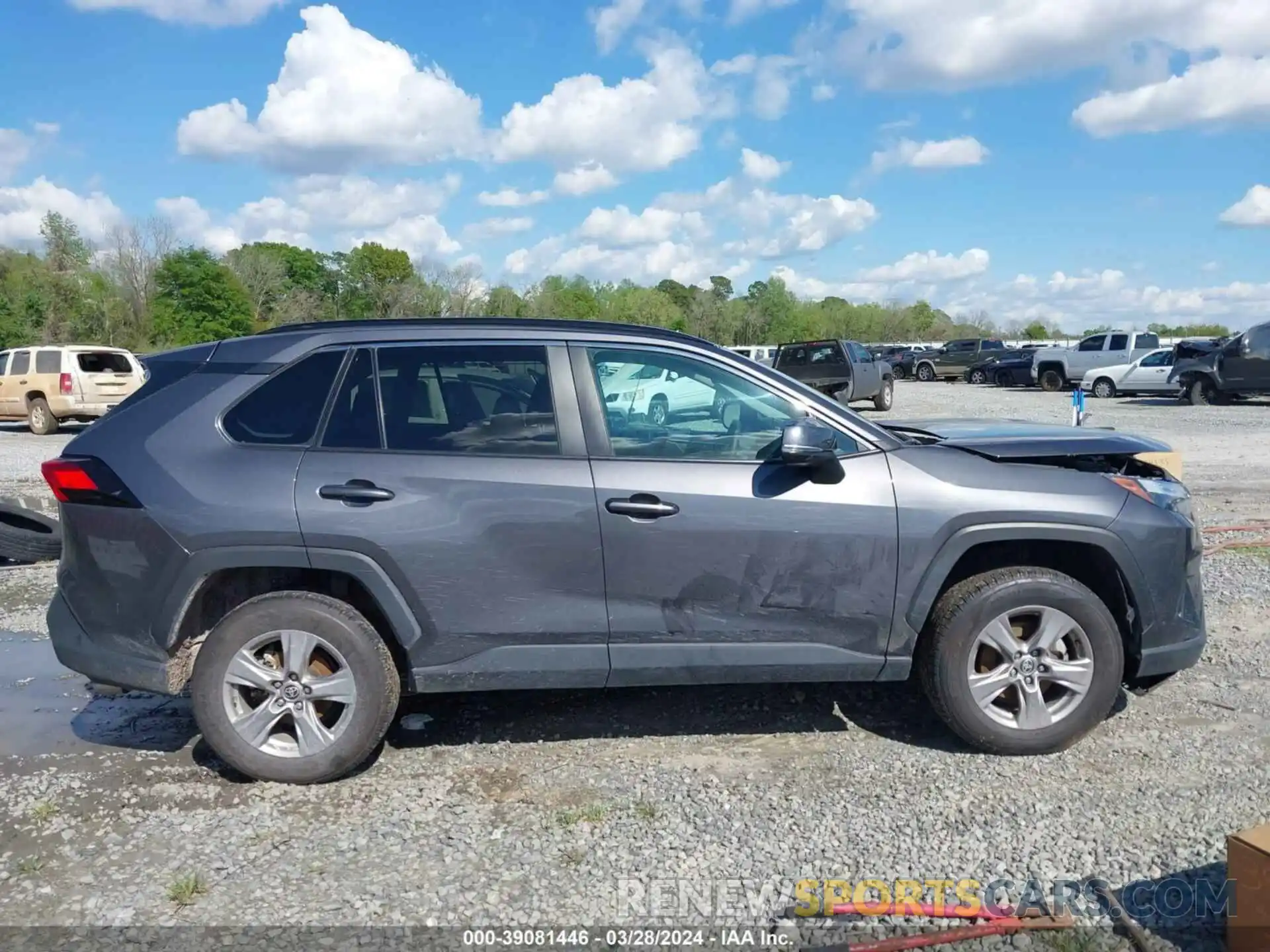 13 Photograph of a damaged car 2T3P1RFV3NW269986 TOYOTA RAV4 2022